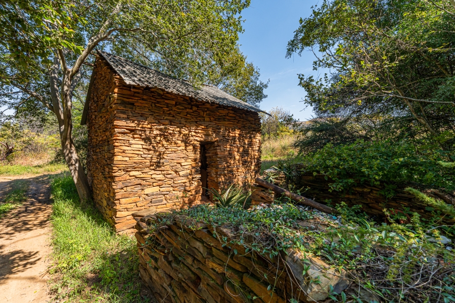 4 Bedroom Property for Sale in Hartbeespoort Rural North West